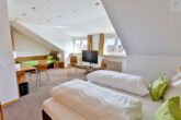 Vielseitig nutzbares Hotelobjekt mit Gastronomie in Ingolstadt - 3 Bett Zimmer - DG