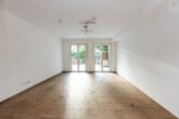 Moderne Erdgeschosswohnung mit Gartenanteil in Ingolstadt - Wohnen