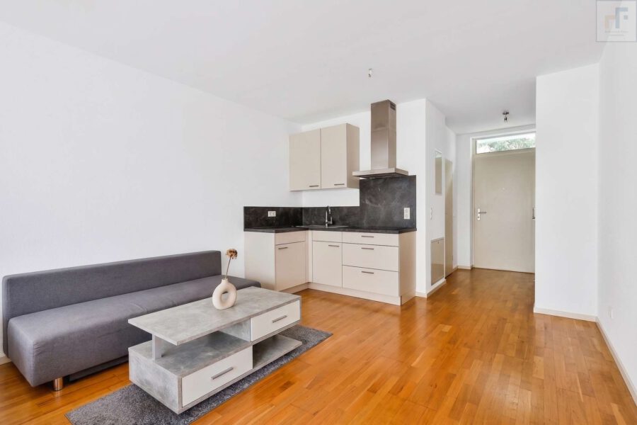 Top-City 1-Zi-Apartment in Ingolstadt | Lift & TG-Stellplatz - Küche