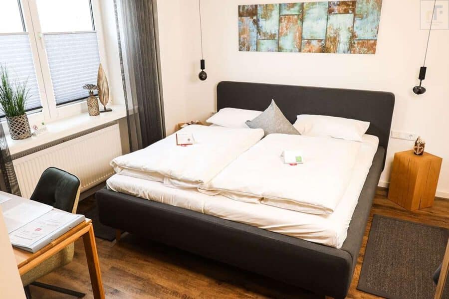 Etabliertes Boardinghaus in Ingolstadt mit Entwicklungspotenzial - Linde DZ BAD